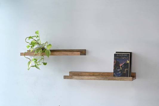 Rustic Floating Wooden Shelves – Set of 2 Wall-Mounted Shelves with Metal Brackets Marudhara